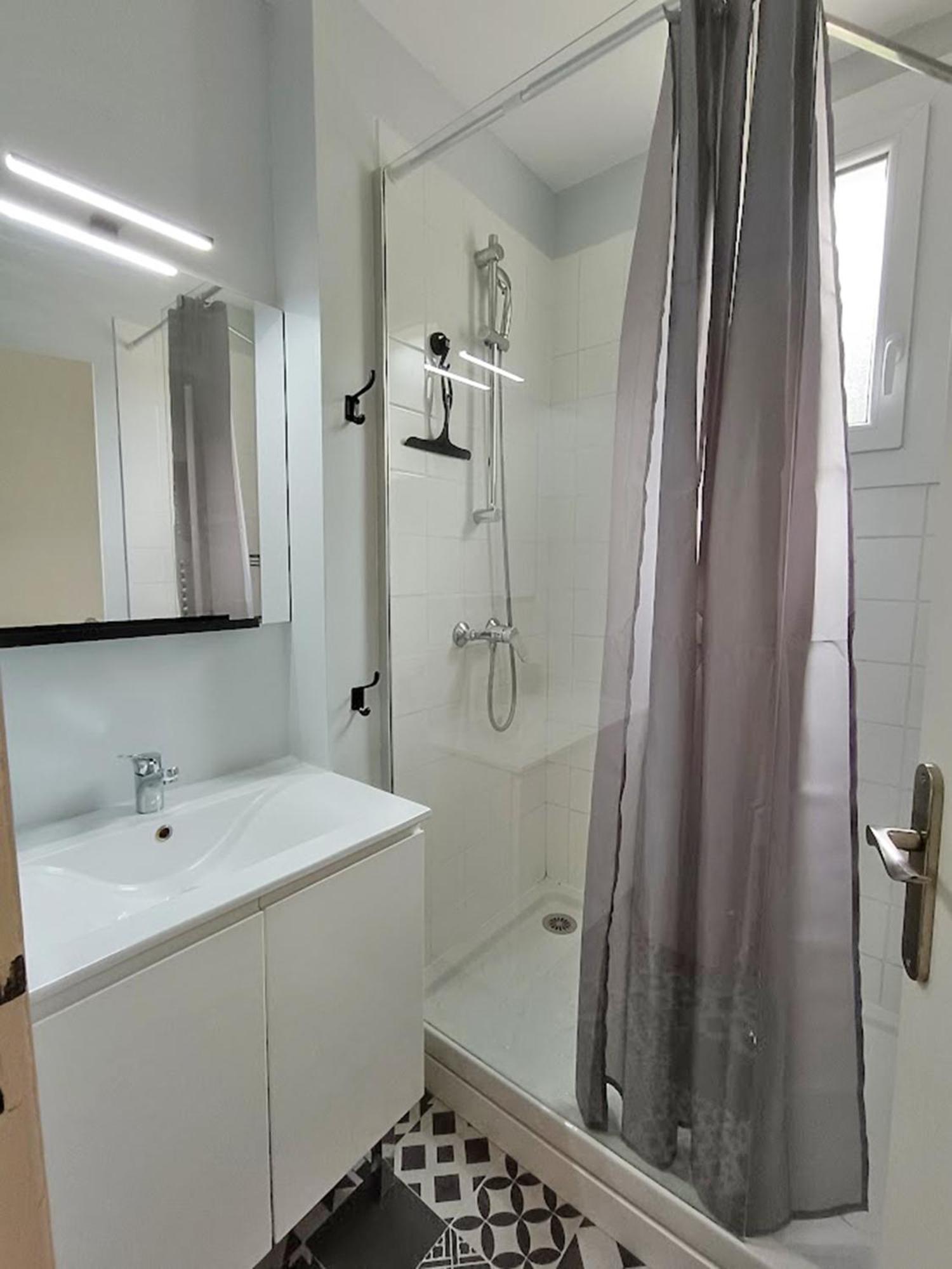 L'Appart Du Maupas, T3, Wifi, Parking Bagnères-de-Luchon المظهر الخارجي الصورة